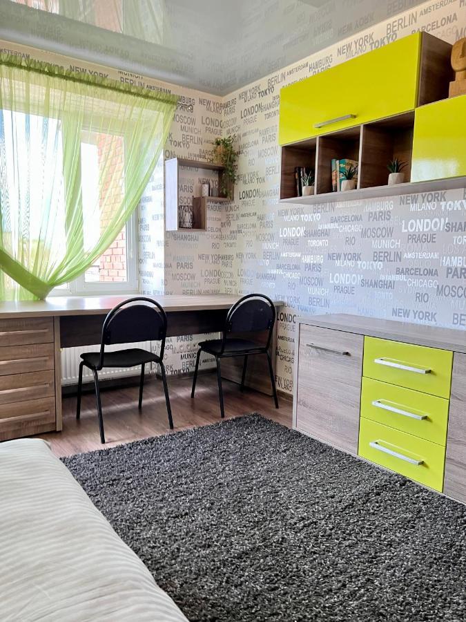 Relax. Просторі Та Затишні Апартаменти Тернополь Экстерьер фото